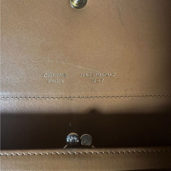 Celine Kisslock Wallet - Picture 3 of 14